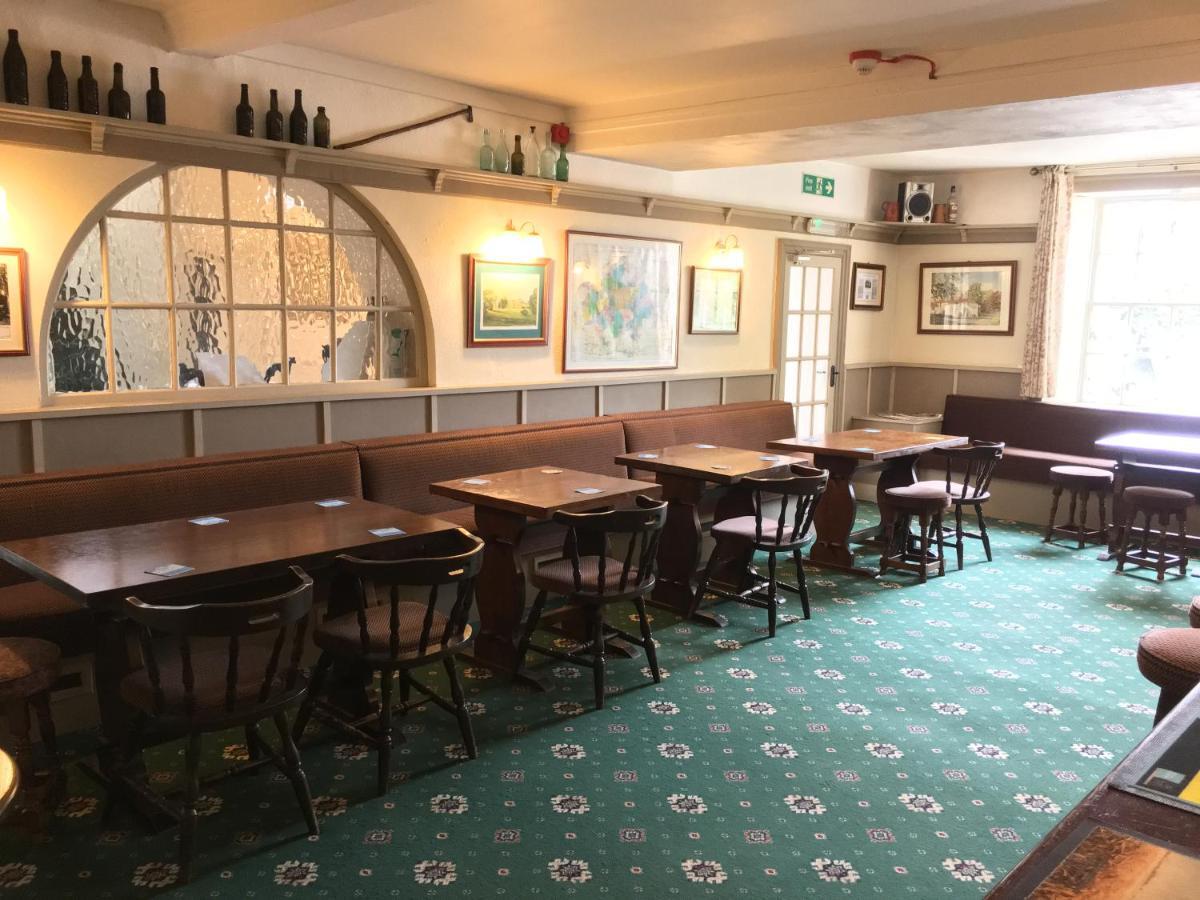 The Greyhound Inn Бедейл Экстерьер фото